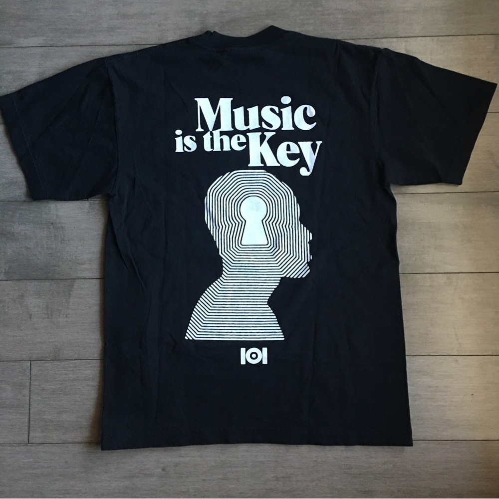 101 MUSIC // MUSIC IS THE KEY T SHIRT - BLACK SMALL